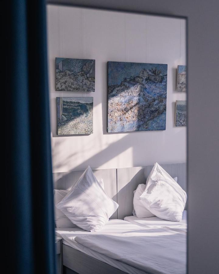 Berlin Art Hotel Gjoumri Kültér fotó