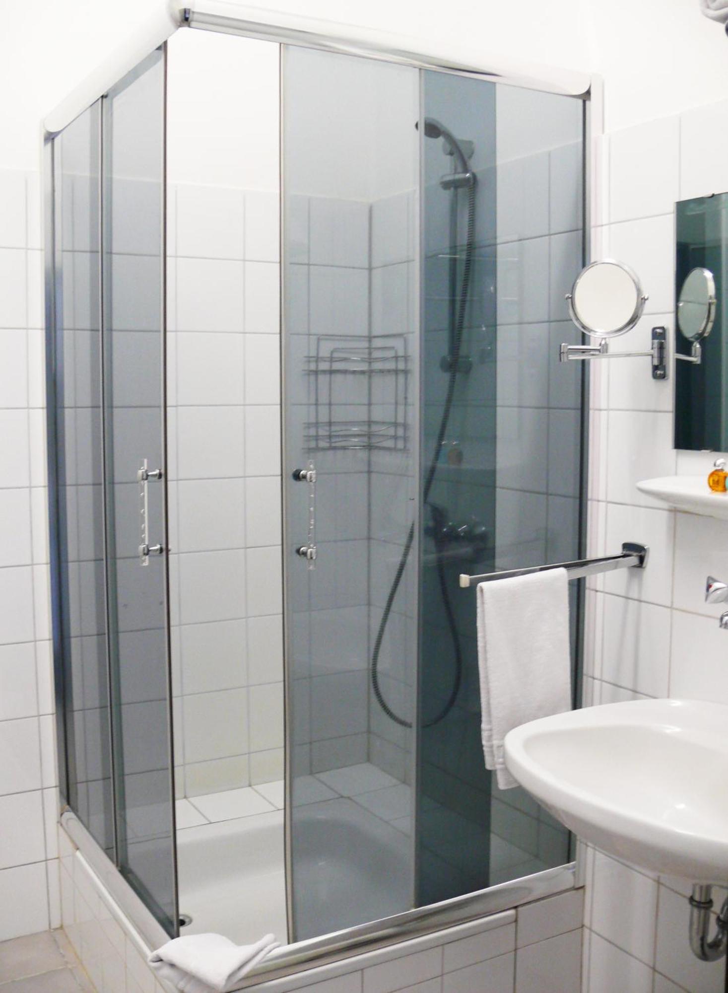Berlin Art Hotel Gjoumri Szoba fotó