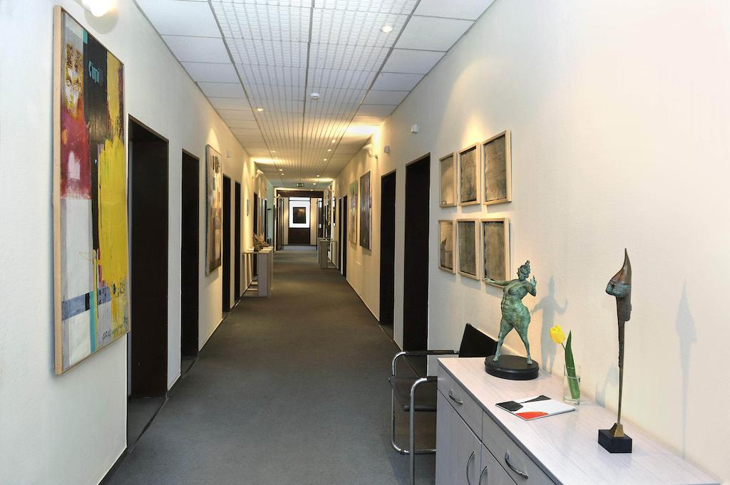 Berlin Art Hotel Gjoumri Kültér fotó
